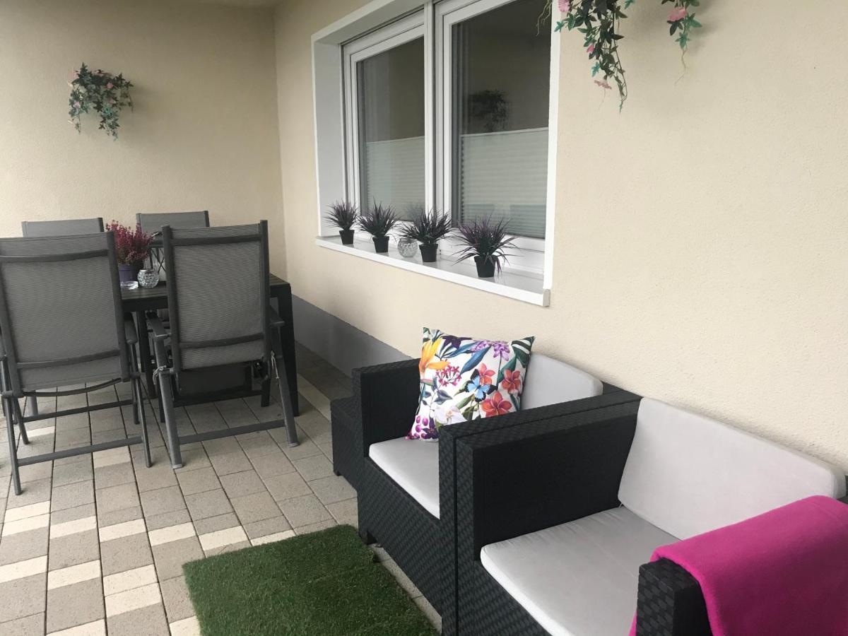 Neu! Top Apartment! 7Km Saarbruecken! Terrasse, Garten! Sulzbach  Dış mekan fotoğraf