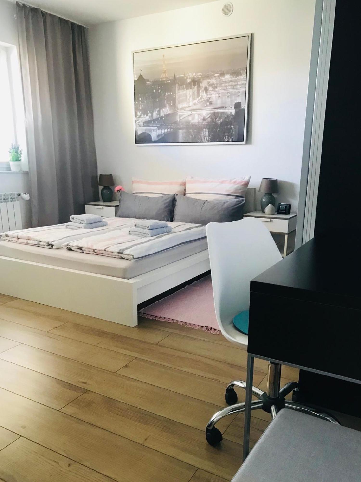 Neu! Top Apartment! 7Km Saarbruecken! Terrasse, Garten! Sulzbach  Dış mekan fotoğraf